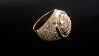 Men's 10K Diamond Cluster Oval Ring Yellow Gold 13g Size 10.5